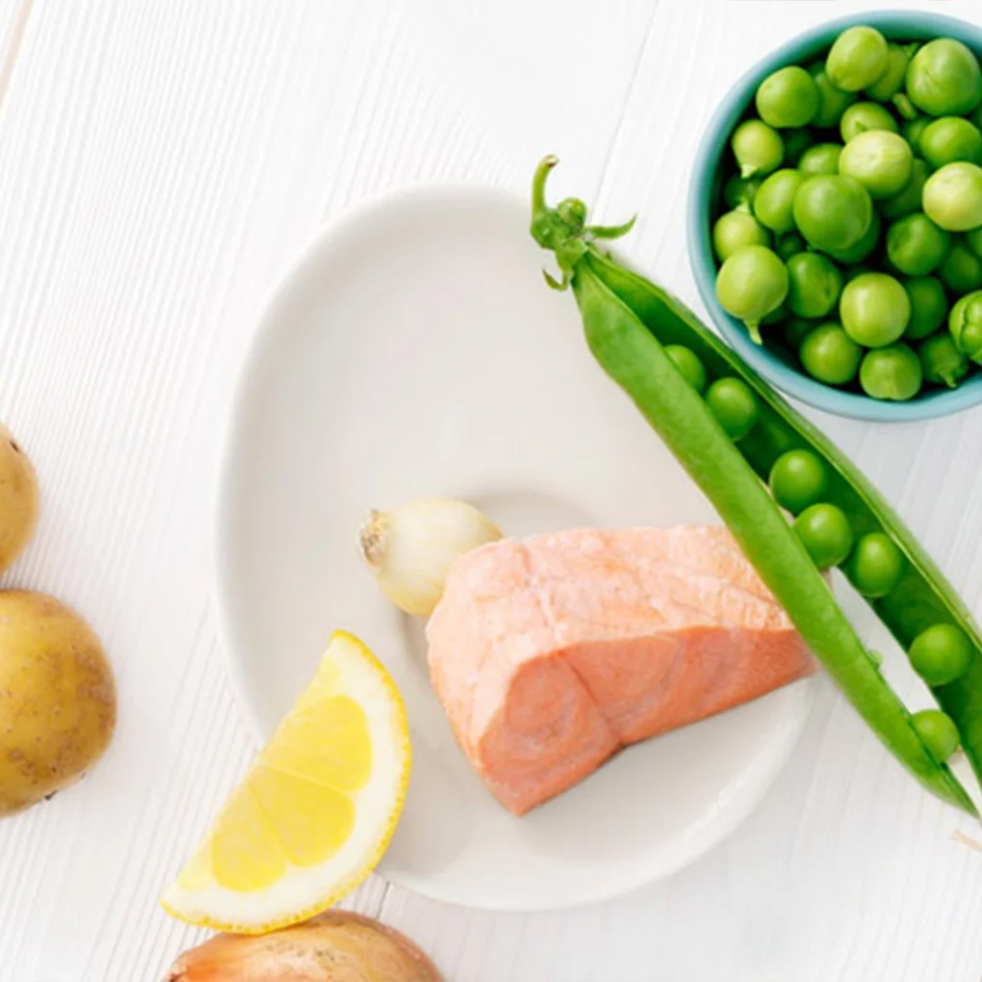Potato with salmon and peas